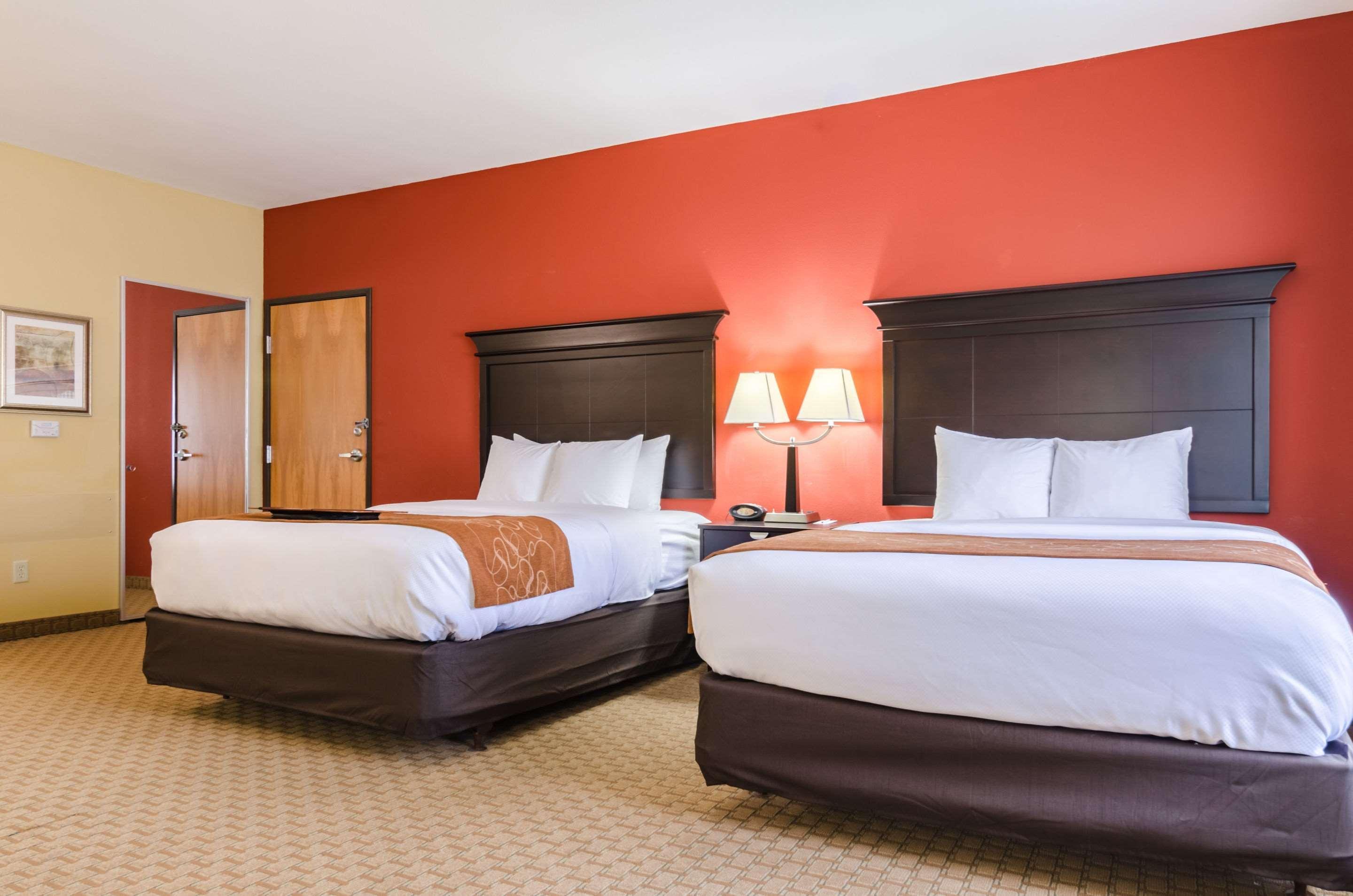 Comfort Suites Salina South Eksteriør billede