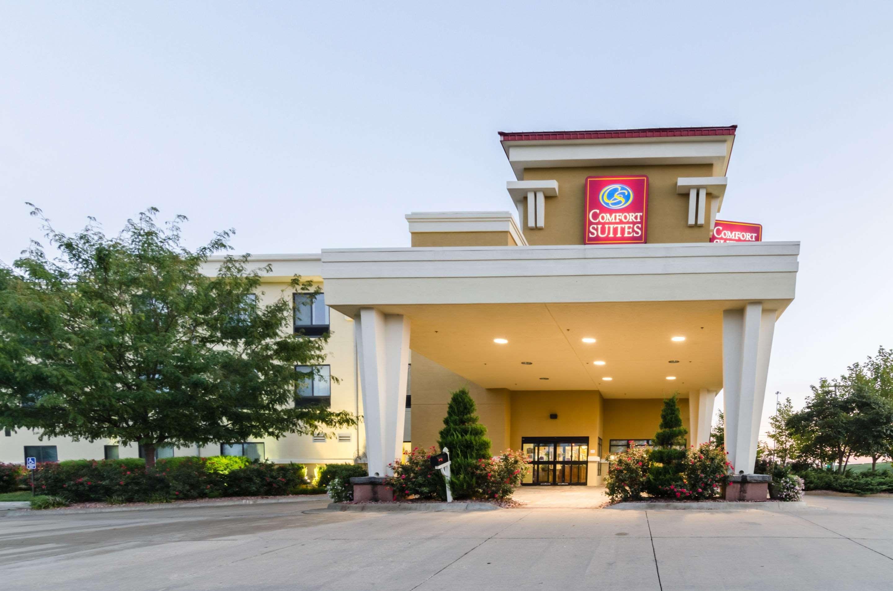 Comfort Suites Salina South Eksteriør billede