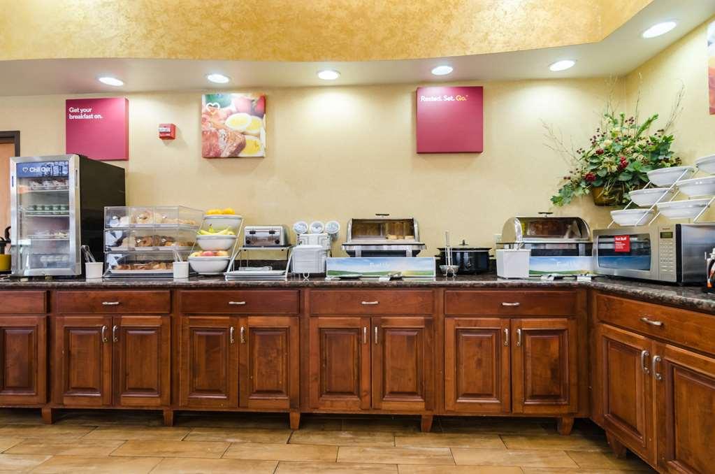 Comfort Suites Salina South Restaurant billede